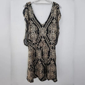 Soulmates Black Gold Sequin V Neck Butterfly Sleeve Romper Size Large